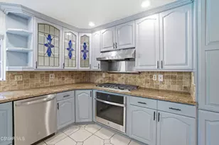 2183 E Chesterton St, Simi Valley, CA 93065 - Photo 26