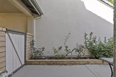 2046 Freesia Avenue, Simi Valley, CA 93063 - Photo 26