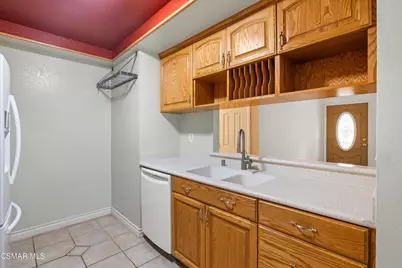 2044 Covington Avenue, Simi Valley, CA 93065 - Photo 14
