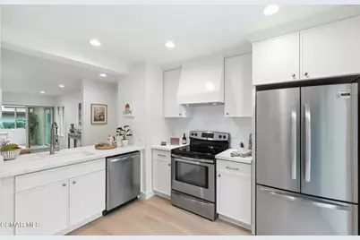 15103 Village 15, Camarillo, CA 93012 - Photo 8