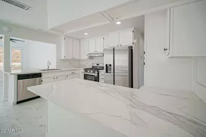 22949 Sycamore Creek Drive, Valencia, CA 91354 - Photo 10