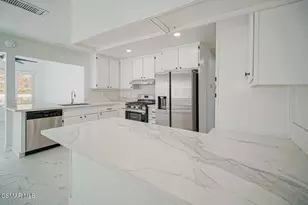 22949 Sycamore Creek Dr, Valencia, CA 91354 - Photo 10