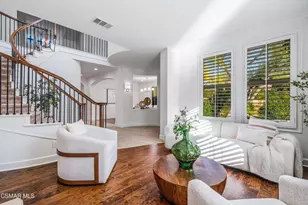 551 Running Creek Ct, Simi Valley, CA 93065 - Photo 10