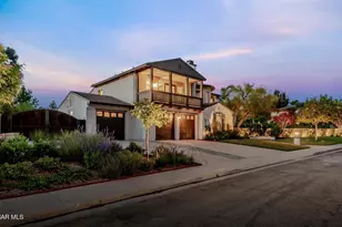 551 Running Creek Ct, Simi Valley, CA 93065 - Photo 2