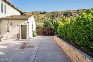 551 Running Creek Ct, Simi Valley, CA 93065 - Photo 62