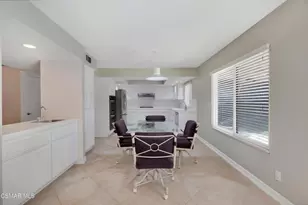 30120 Amelia Dr, Agoura Hills, CA 91301 - Photo 10