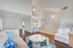 30120 Amelia Dr, Agoura Hills, CA 91301 - Photo 4