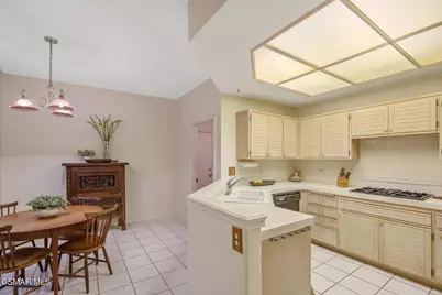 5614 Roundtree Place, Westlake Village, CA 91362 - Photo 18