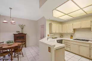 5614 Roundtree Pl, Westlake Village, CA 91362 - Photo 18