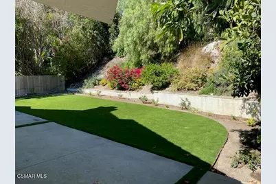 2147 Meadow Brook Court, Thousand Oaks, CA 91362 - Photo 6