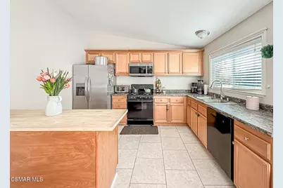 14466 Loyola Street, Moorpark, CA 93021 - Photo 8