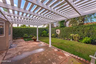 2565 Winthrop Ct, Simi Valley, CA 93065 - Photo 30