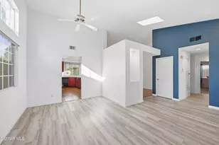 2565 Winthrop Ct, Simi Valley, CA 93065 - Photo 8