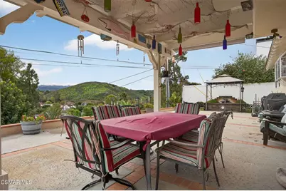 250 W Avenida De Las Flores, Thousand Oaks, CA 91360 - Photo 12