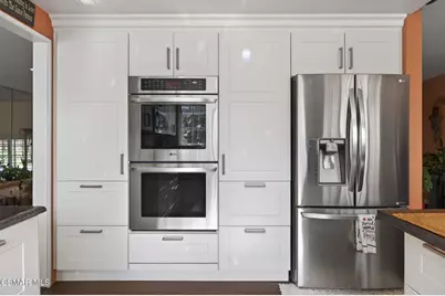 250 W Avenida De Las Flores, Thousand Oaks, CA 91360 - Photo 6