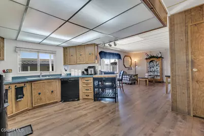 92 Poinsettia Gardens Drive, Ventura, CA 93004 - Photo 14