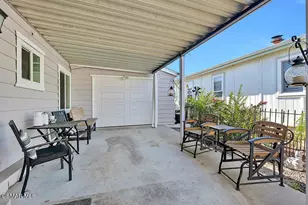 92 Poinsettia Gardens Dr, Ventura, CA 93004 - Photo 32