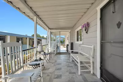 92 Poinsettia Gardens Drive, Ventura, CA 93004 - Photo 6