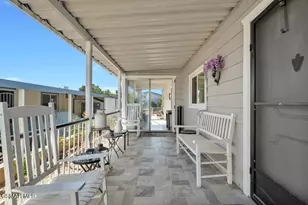 92 Poinsettia Gardens Dr, Ventura, CA 93004 - Photo 6