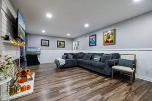 1231 Bluebell St, Oxnard, CA 93036 - Photo 16