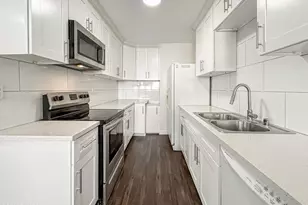 5349 Newcastle Ave, Encino, CA 91316 - Photo 10