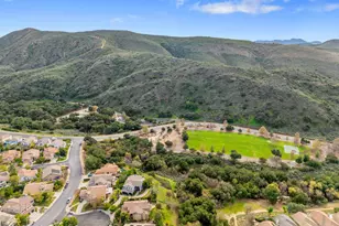 2594 Oak Valley Ln, Thousand Oaks, CA 91362 - Photo 28
