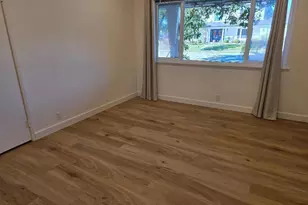 1404 Suffolk Ave, Thousand Oaks, CA 91360 - Photo 12