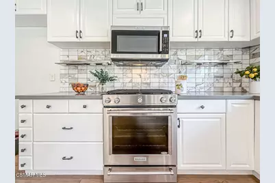 1915 Woodside Drive, Thousand Oaks, CA 91362 - Photo 8