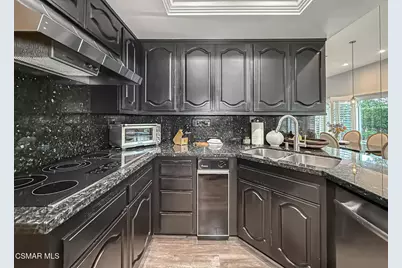 4695 Club View Drive, Westlake Village, CA 91362 - Photo 6