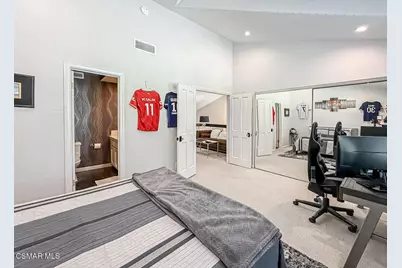 4695 Club View Drive, Westlake Village, CA 91362 - Photo 18