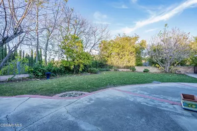 2085 Rayshire Street, Thousand Oaks, CA 91362 - Photo 32