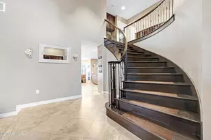 610 Nicole Dr, Newbury Park, CA 91320 - Photo 2