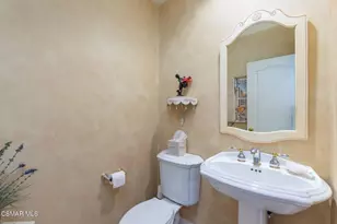 1009 Del Tio Ct, Camarillo, CA 93010 - Photo 14