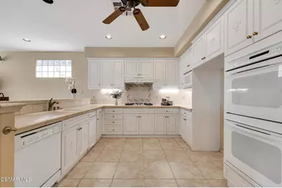 1009 Del Tio Court, Camarillo, CA 93010 - Photo 10