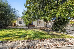5525 Simpson Ave, Valley Village, CA 91607 - Photo 2