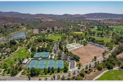 335 Kitetail Street, Simi Valley, CA 93065 - Photo 52