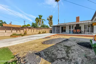 8225 Fallbrook Avenue, West Hills, CA 91304 - Photo 34