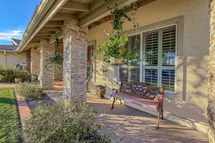 181 W Avenida De Las Flores, Thousand Oaks, CA 91360 - Photo 4