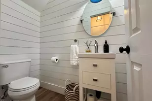 3071 E Hillcrest Dr, Westlake Village, CA 91362 - Photo 34