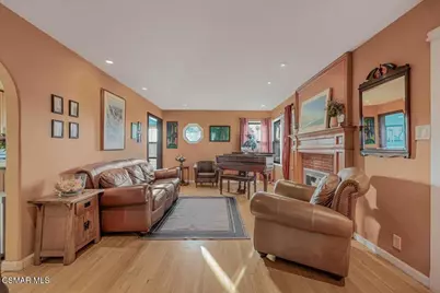 176 N Mills Road, Ventura, CA 93003 - Photo 4