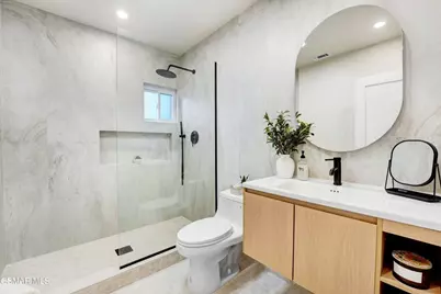10137 Lanark Street, Los Angeles, CA 91352 - Photo 10