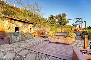 10137 Lanark St, Los Angeles, CA 91352 - Photo 22