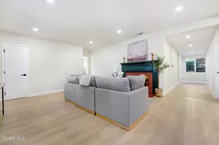 10137 Lanark St, Los Angeles, CA 91352 - Photo 14