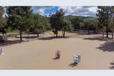 1756 Sunnydale Avenue, Simi Valley, CA 93065 - Photo 70