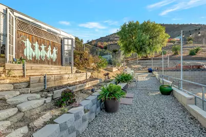 1756 Sunnydale Avenue, Simi Valley, CA 93065 - Photo 54