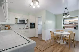 9218 Gerald Ave, Northridge, CA 91343 - Photo 18