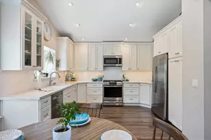 2920 Hyacinth Ct, Thousand Oaks, CA 91360 - Photo 10