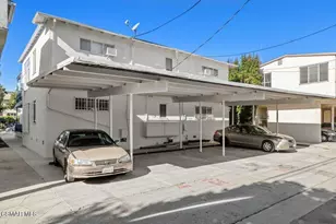 316 Doheny Dr, Beverly Hills, CA 90211 - Photo 22