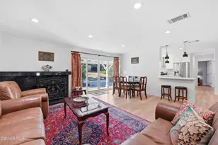 952 Carefree Dr, Simi Valley, CA 93065 - Photo 6