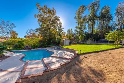 952 Carefree Drive, Simi Valley, CA 93065 - Photo 36